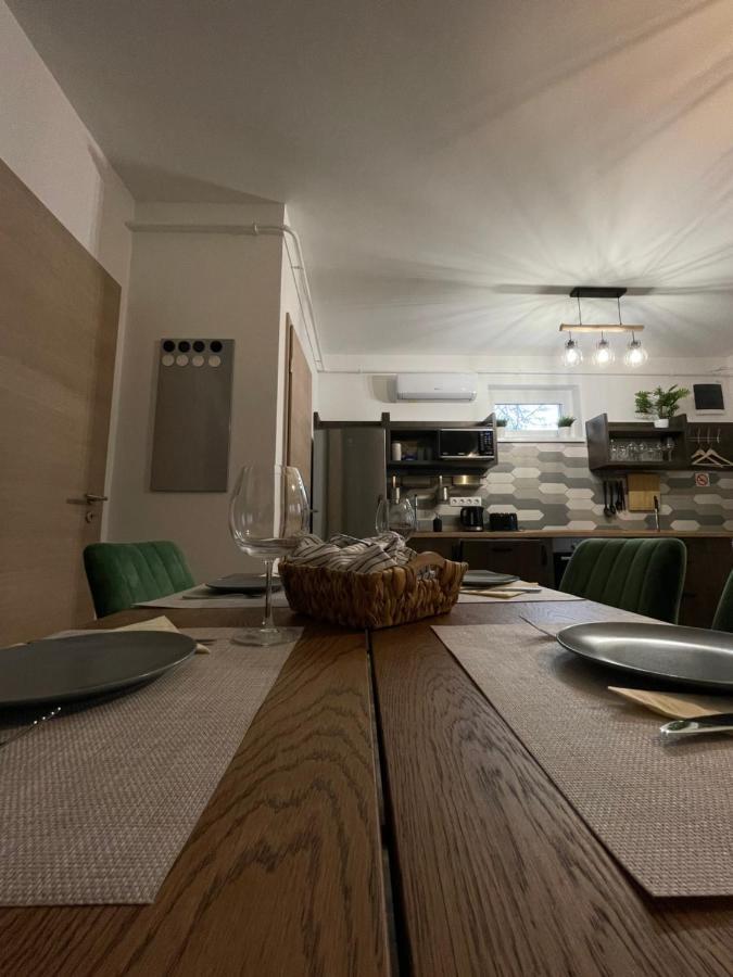 City Nest Eger Exterior photo